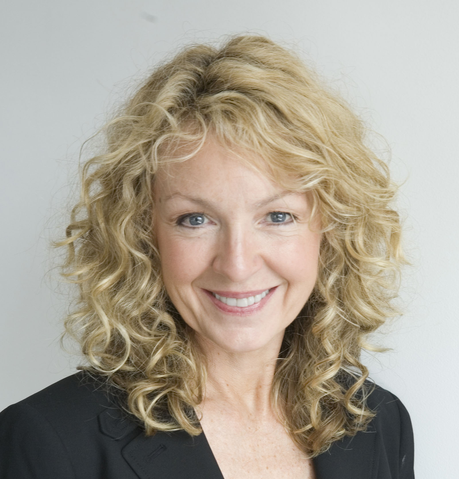 This Week on WomanTalk Live – 11/26/11 – “The Best of Everything After 50” with Barbara Hannah Grufferman